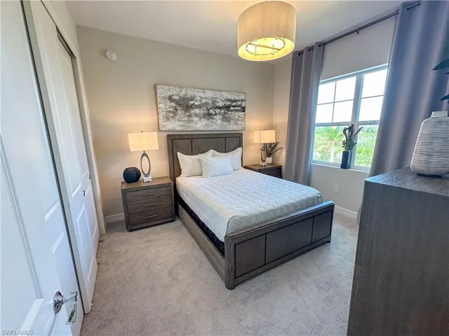 163  Indies E DR, Naples, FL 34114