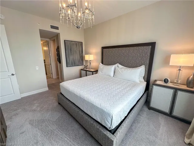 163  Indies E DR, Naples, FL 34114