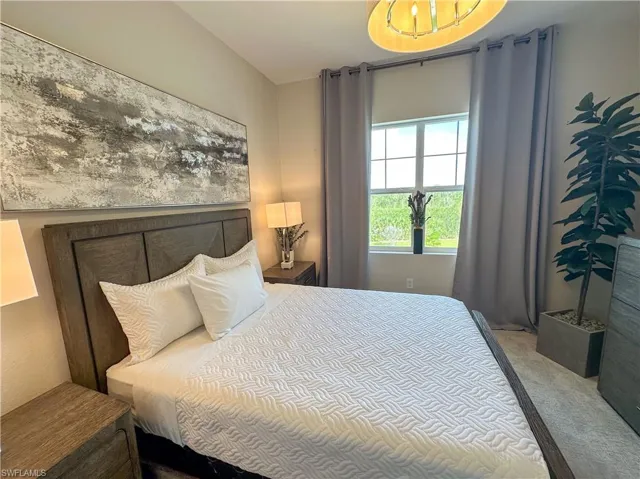 163  Indies E DR, Naples, FL 34114