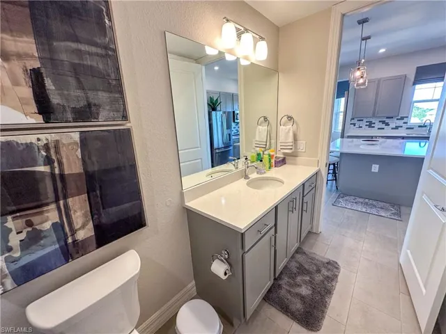 163  Indies E DR, Naples, FL 34114