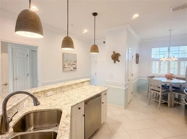 20061 Sanibel View Cir 103, Fort Myers, Florida 33908