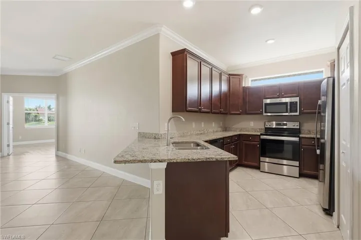 1839 Alameda Dr, Naples, Florida 34120