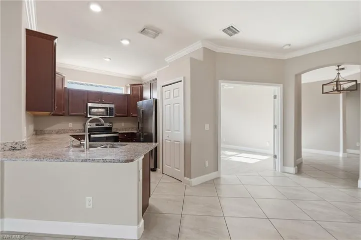1839 Alameda Dr, Naples, Florida 34120