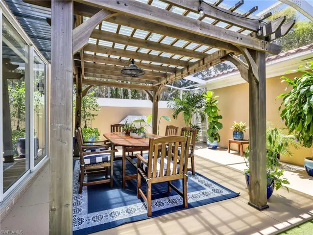 28614 Alessandria Cir, Bonita Springs, Florida 34135