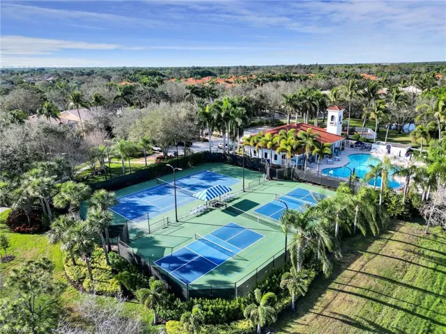 28614 Alessandria Cir, Bonita Springs, Florida 34135