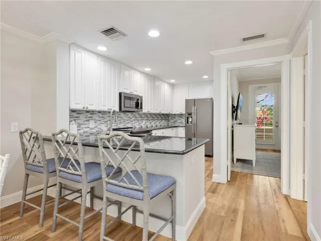 28614 Alessandria Cir, Bonita Springs, Florida 34135