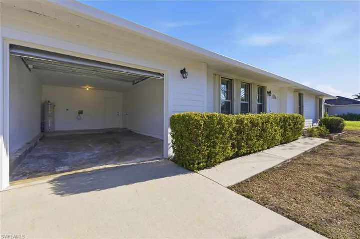 221 SW 22nd  ST, Cape Coral, FL 33991