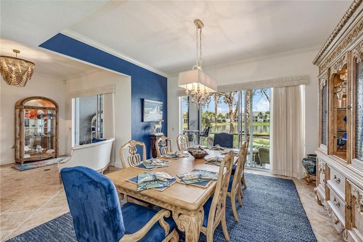 9205 Museo CIR # 104, NAPLES FL 34114