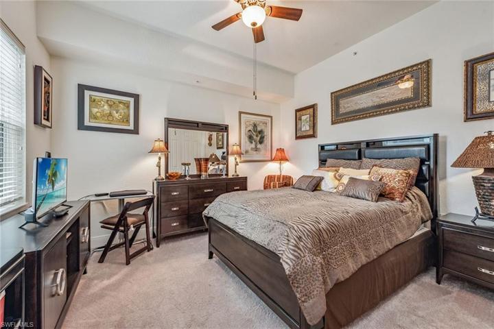 9205 Museo CIR # 104, NAPLES FL 34114