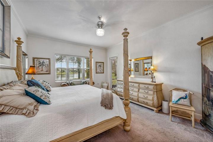 9205 Museo CIR # 104, NAPLES FL 34114