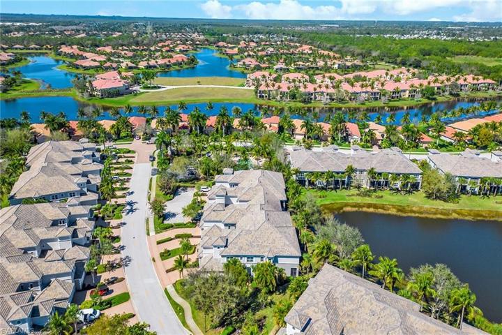 9205 Museo CIR # 104, NAPLES FL 34114