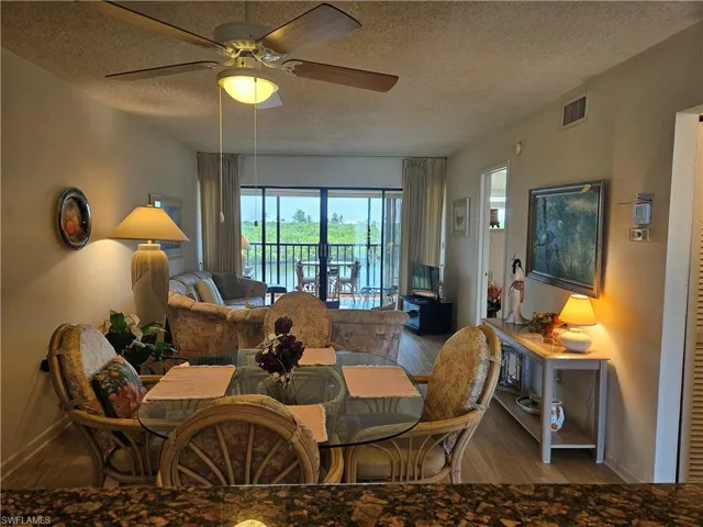 21470 Bay Village Dr 244, Fort Myers Beach, Florida 33931