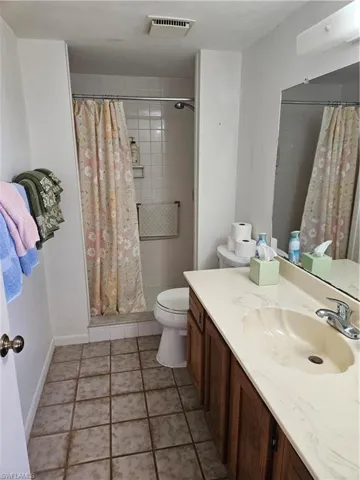 21470 Bay Village Dr 244, Fort Myers Beach, Florida 33931