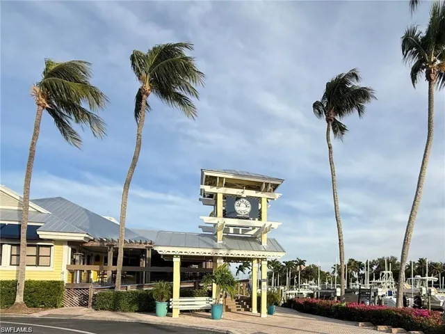 Marina - Backwater Jacks