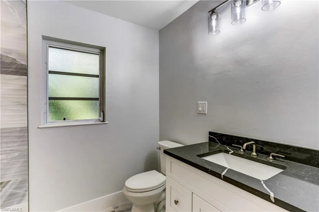 226 1st ST, Bonita Springs, FL 34134,224105184