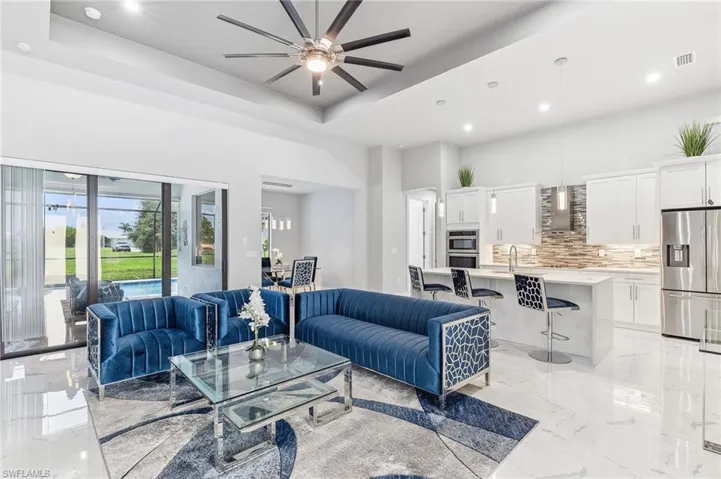 2628 Sw 2nd Pl, Cape Coral, Florida 33914