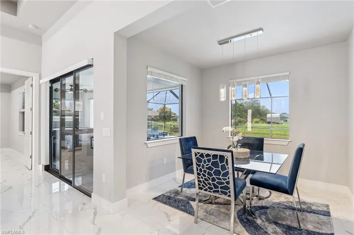 2628 Sw 2nd Pl, Cape Coral, Florida 33914
