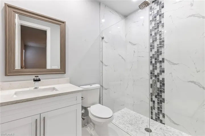 2628 Sw 2nd Pl, Cape Coral, Florida 33914