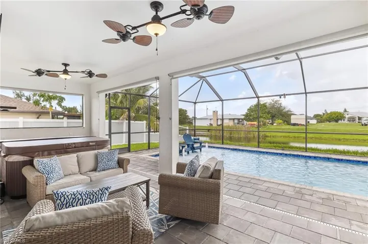 2628 Sw 2nd Pl, Cape Coral, Florida 33914