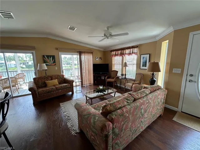 1035 Diamond Lake CIR, NAPLES FL 34114