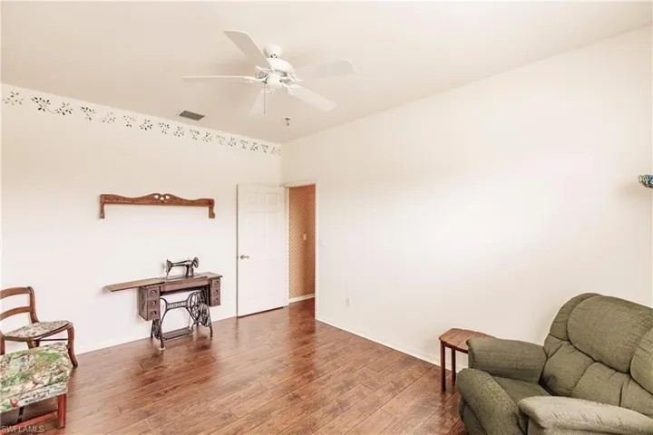 LARGE WALK IN CLOSET