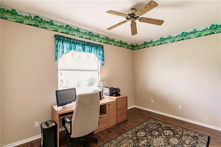 1ST GUEST BEDROOM