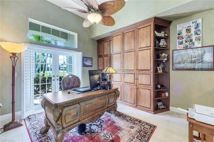 1925 Harbour CIR, CAPE CORAL FL 33914
