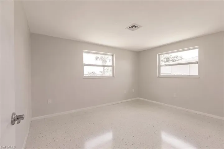 444  Edgewood  RD, Venice, FL 34293