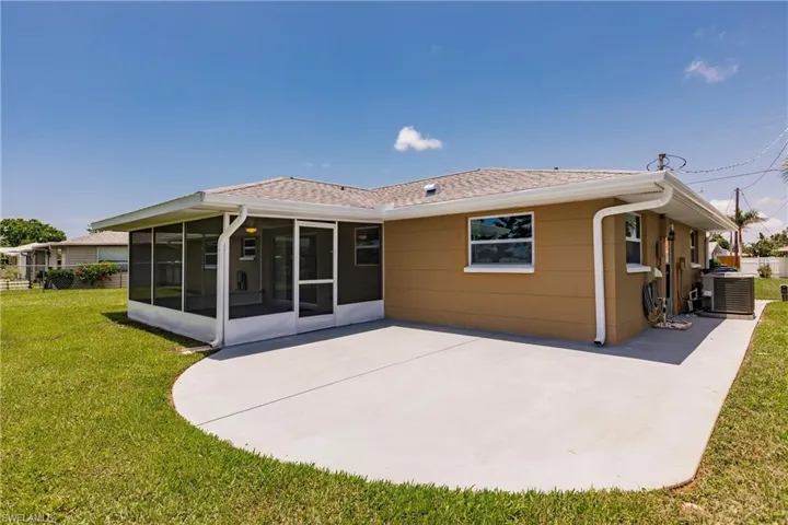 444  Edgewood  RD, Venice, FL 34293