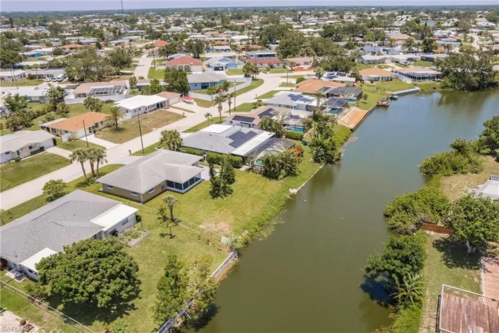 444  Edgewood  RD, Venice, FL 34293