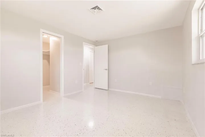 444  Edgewood  RD, Venice, FL 34293