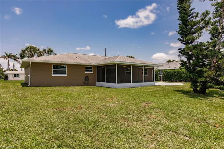 444  Edgewood  RD, Venice, FL 34293