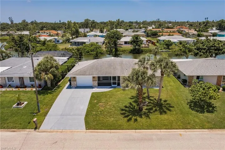 444  Edgewood  RD, Venice, FL 34293