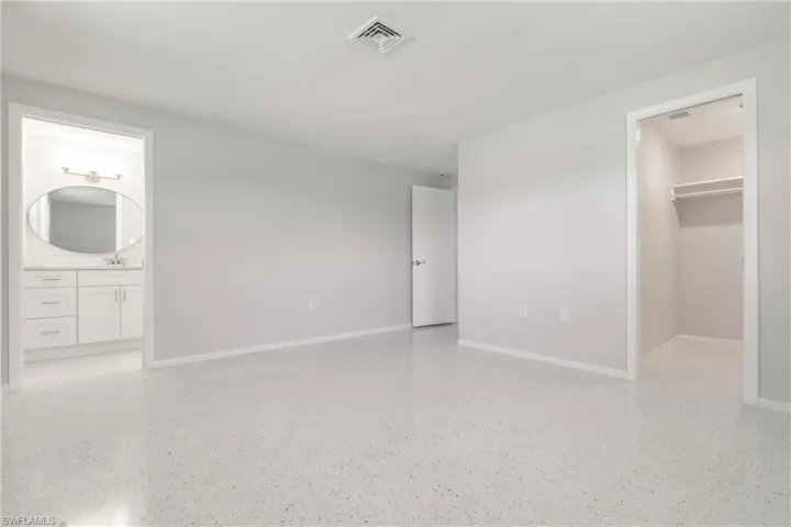 444  Edgewood  RD, Venice, FL 34293
