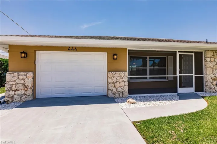 444  Edgewood  RD, Venice, FL 34293