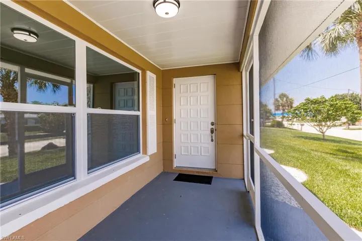 444  Edgewood  RD, Venice, FL 34293