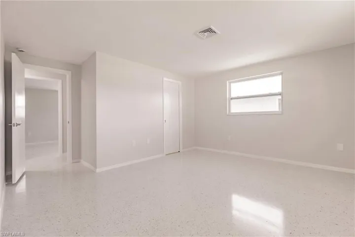 444  Edgewood  RD, Venice, FL 34293