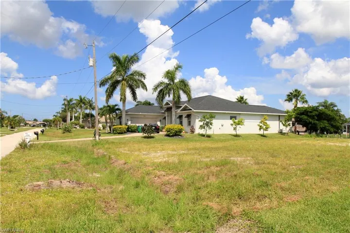 2509 Sw 30th Ter, Cape Coral, Florida 33914