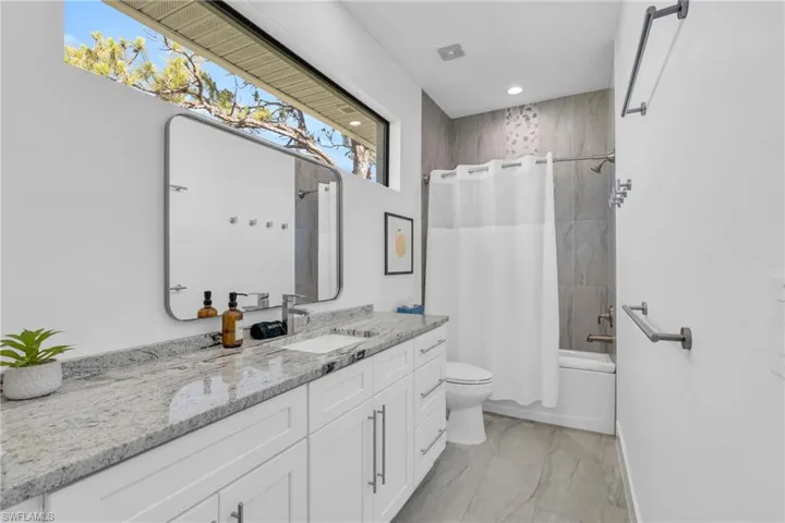 3817 SW 15th  AVE, Cape Coral, FL 33914