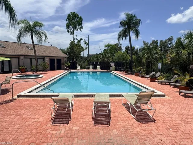 2915 Winkler Ave 820, Fort Myers, Florida 33916