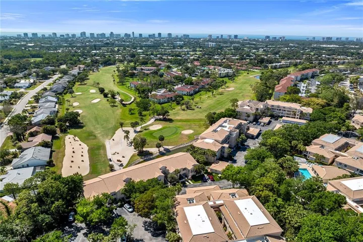1090  Woodshire  LN, Naples, FL 34105