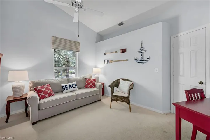 1090  Woodshire  LN, Naples, FL 34105