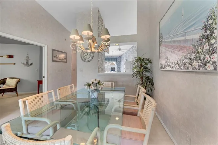 1090  Woodshire  LN, Naples, FL 34105