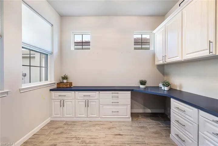 6617 Upward Spring Pl, Fort Myers, Florida 33966
