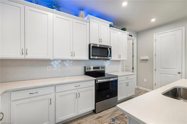 6617 Upward Spring Pl, Fort Myers, Florida 33966