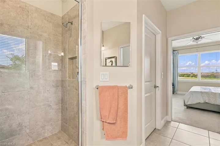 9419 Benvenuto Ct 204, Naples, Florida 34119