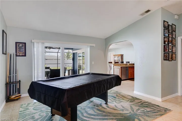 321 Santa Barbara Blvd, Cape Coral, Florida 33991