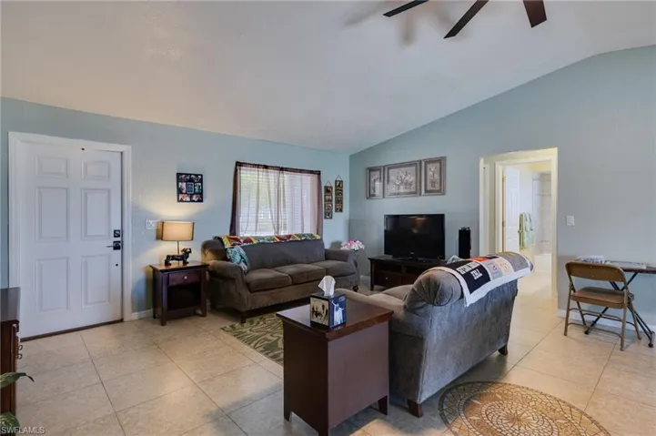 321 Santa Barbara Blvd, Cape Coral, Florida 33991