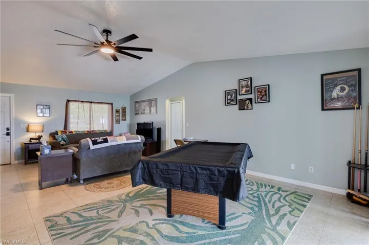 321 Santa Barbara Blvd, Cape Coral, Florida 33991