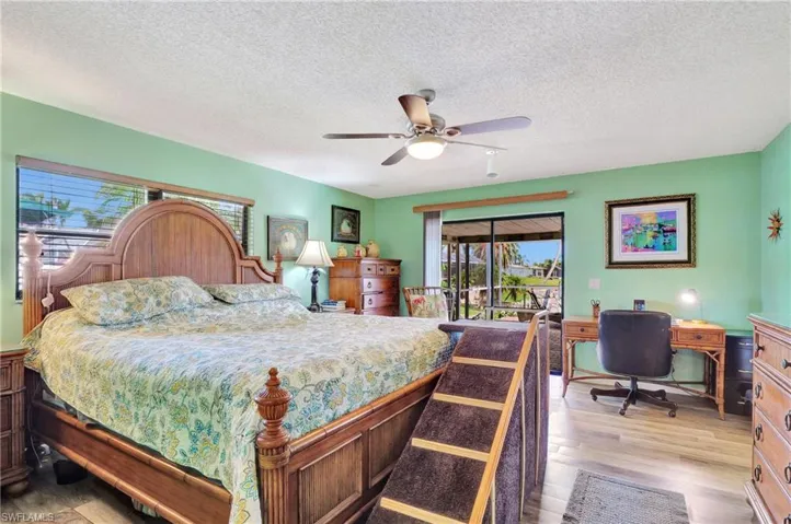 1708 Palaco Grande Pkwy, Cape Coral Fl 33904